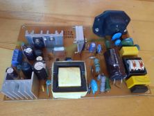 Impulzný zdroj 12 V a 5 V s IO FSDM0565R (3)